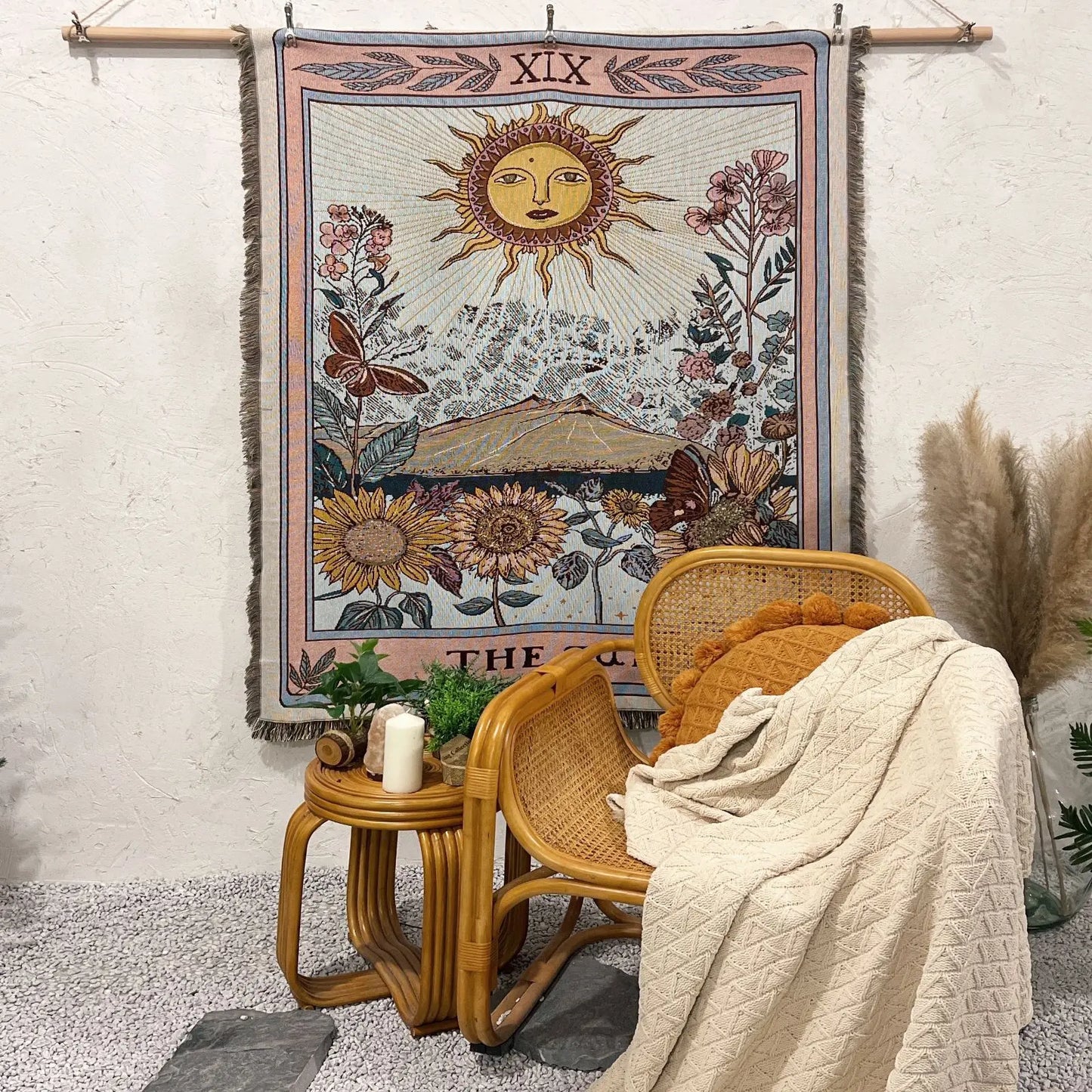 "the sun" tarot - woven blanket.